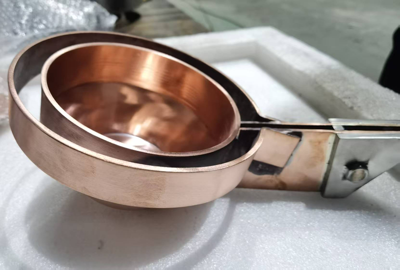 Ustensiles de cuisine en cuivre